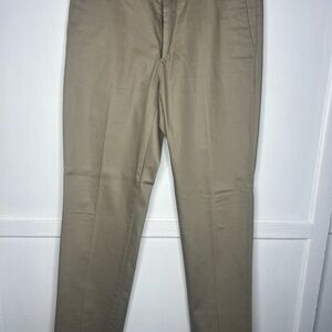 Dockers Men's Straight Fit Khaki Pants